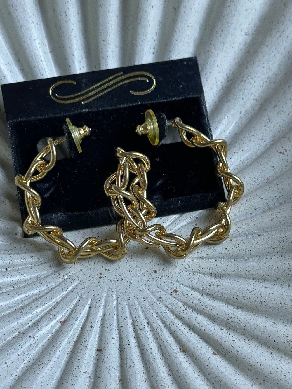 BOGO FREE Retro VTG torrid gold Barb wire hoop earrings